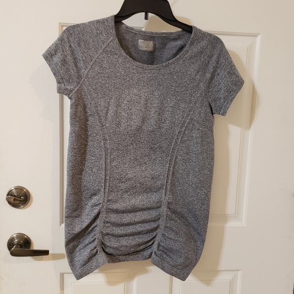 Athleta Gray Women's Top - Picture 1 of 6